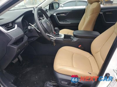 Zdjęcie 7 z 14 samochodu: 2024 TOYOTA RAV4 XLE VIN:2T3W1RFV7RC296871 - miniatura