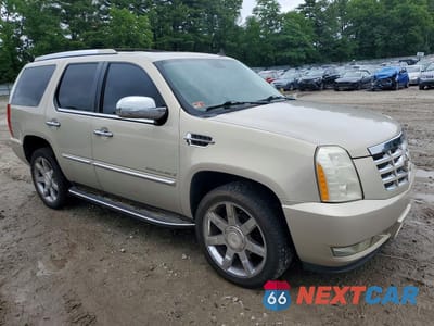 Czwarte zdjęcie samochodu z boku: 2008 CADILLAC ESCALADE LUXURY VIN:1GYFK63818R251278 - miniatura