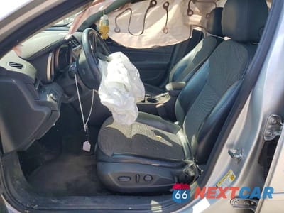 Zdjęcie 7 z 12 samochodu: 2015 CHEVROLET MALIBU 2LT VIN:1G11D5SL8FU124024 - miniatura