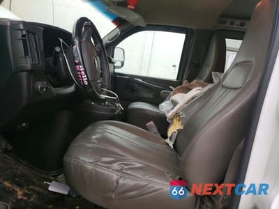 Zdjęcie 7 z 13 samochodu: 2012 CHEVROLET EXPRESS 3500 CARGO DELIVERY VAN VIN:1GCZGUCGXC1197230 - miniatura