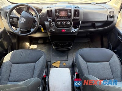 Zdjęcie 9 z 13 samochodu: 2019 RAM PROMASTER 3500 3500 HIGH VIN:3C6URVJGXKE545219 - miniatura