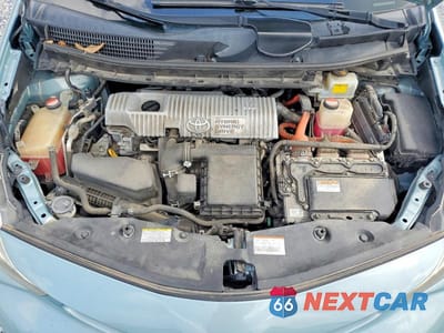 Zdjęcie 11 z 12 samochodu: 2015 TOYOTA PRIUS V TWO VIN:JTDZN3EU2FJ036314 - miniatura