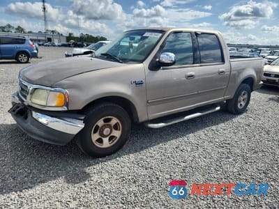 2002 FORD F150 SUPERCREW 1FTRW07612KB60220 - główne zdjęcie licytacji z USA - miniatura