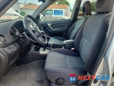 Zdjęcie 7 z 13 samochodu: 2004 TOYOTA RAV4 BASE VIN:JTEGD20V340017869 - miniatura