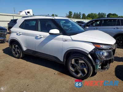 Czwarte zdjęcie samochodu z boku: 2024 HYUNDAI VENUE SEL VIN:KMHRC8A36RU336341 - miniatura