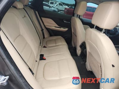 Zdjęcie 11 z 13 samochodu: 2017 JAGUAR F-PACE PRESTIGE VIN:SADCK2BV0HA494947 - miniatura