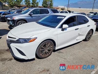2018 TOYOTA CAMRY SE JTNB11HK7J3072424 - główne zdjęcie licytacji z USA - miniatura