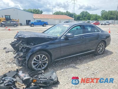 2017 MERCEDES-BENZ C 300 4MATIC WDDWF4KBXHR240894 - główne zdjęcie licytacji z USA - miniatura