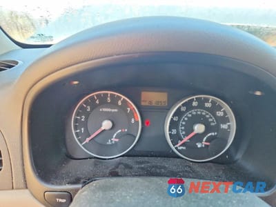 Zdjęcie 9 z 13 samochodu: 2006 HYUNDAI ACCENT GLS VIN:KMHCN46C26U010050 - miniatura