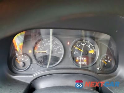 Zdjęcie 9 z 13 samochodu: 2015 JEEP COMPASS SPORT VIN:1C4NJCBA9FD262420 - miniatura