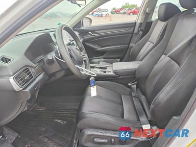Zdjęcie 7 z 12 samochodu: 2018 HONDA ACCORD HYBRID EX VIN:1HGCV3F48JA015689 - miniatura