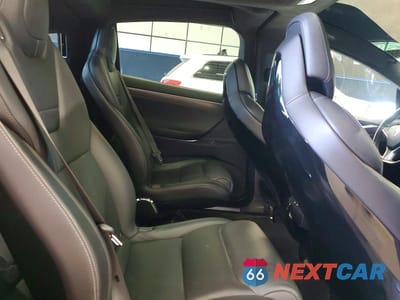 Zdjęcie 11 z 13 samochodu: 2016 TESLA MODEL X VIN:5YJXCBE2XGF027827 - miniatura