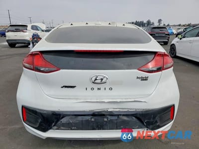 Zdjęcie 6 z 12 samochodu: 2019 HYUNDAI IONIQ BLUE VIN:KMHC65LC0KU180540 - miniatura