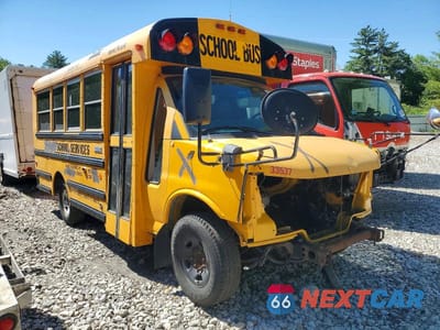 2013 CHEVROLET EXPRESS G3 - SCHOOL BUS 1GB3G2BA1D1179387 - główne zdjęcie licytacji z USA - miniatura