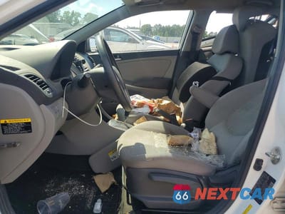 Zdjęcie 7 z 12 samochodu: 2016 HYUNDAI ACCENT SE VIN:KMHCT5AE6GU252782 - miniatura