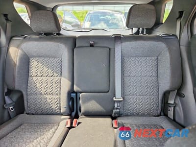 Zdjęcie 10 z 14 samochodu: 2023 CHEVROLET EQUINOX LT VIN:3GNAXUEG1PS120588 - miniatura