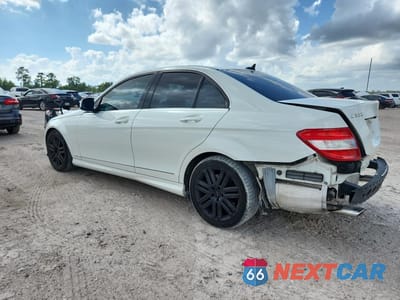 Drugie zdjęcie samochodu z przodu: 2008 MERCEDES-BENZ C 300 VIN:WDDGF54X68F097656 - miniatura