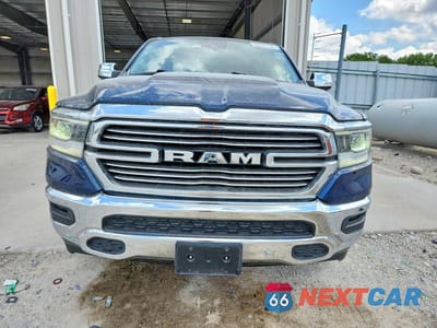 Piąte zdjęcie samochodu w środku: 2022 RAM 1500 VIN:1C6SRFJT6NN132367 - miniatura