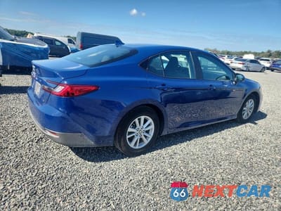 Trzecie zdjęcie samochodu z tyłu: 2026 TOYOTA CAMRY LE VIN:4T1DAACK0TU264894 - miniatura