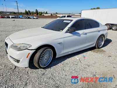 2011 BMW 528 I WBAFR1C54BC742655 - główne zdjęcie licytacji z USA - miniatura