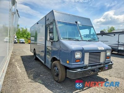 Czwarte zdjęcie samochodu z boku: 2020 FORD F59 DELIVERY TRUCK VIN:1F65F5KN8L0A03438 - miniatura