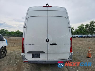 Zdjęcie 6 z 13 samochodu: 2022 MERCEDES-BENZ SPRINTER 2500 DELIVERY VAN VIN:W1Y4ECHY2NT097900 - miniatura
