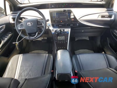 Zdjęcie 8 z 12 samochodu: 2017 TOYOTA MIRAI BASE VIN:JTDBVRBD3HA001955 - miniatura