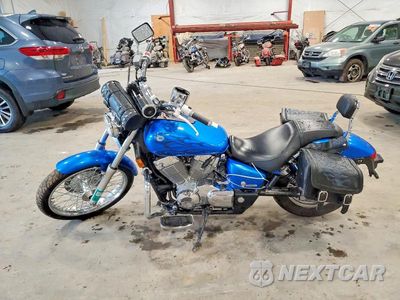 Trzecie zdjęcie samochodu z tyłu: 2014 HONDA VT750 C2F VIN:JH2RC5340EK700047 - miniatura