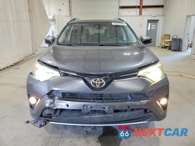 Piąte zdjęcie samochodu w środku: 2016 TOYOTA RAV4 LIMITED VIN:JTMDFREVXGD189199 - miniatura