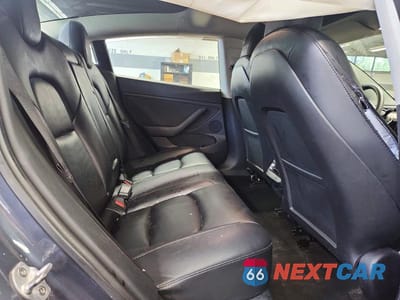 Zdjęcie 10 z 12 samochodu: 2022 TESLA MODEL 3 VIN:5YJ3E1EA1NF369075 - miniatura