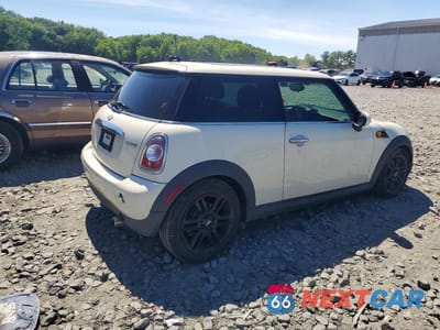 Trzecie zdjęcie samochodu z tyłu: 2013 MINI COOPER VIN:WMWSU3C58DT679961 - miniatura