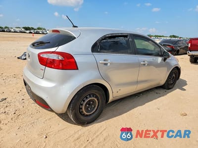 Trzecie zdjęcie samochodu z tyłu: 2012 KIA RIO LX VIN:KNADM5A30C6050908 - miniatura