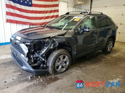 2025 TOYOTA RAV4 XLE 2T3P1RFV3SC567077 - główne zdjęcie licytacji z USA - miniatura