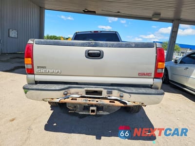 Zdjęcie 6 z 12 samochodu: 2003 GMC SIERRA K2500 HEAVY DUTY VIN:1GTHK24U13E100718 - miniatura