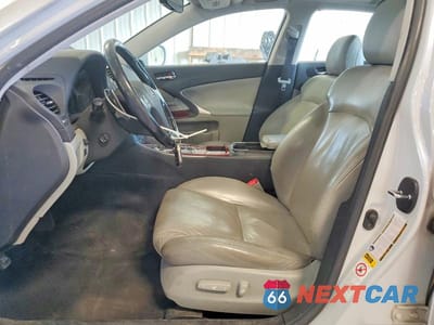 Zdjęcie 7 z 12 samochodu: 2007 LEXUS IS 250 VIN:JTHCK262772011294 - miniatura
