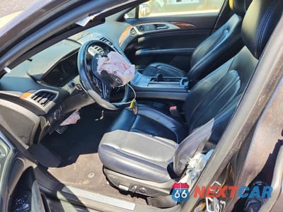 Zdjęcie 7 z 12 samochodu: 2019 LINCOLN MKZ RESERVE I VIN:3LN6L5C97KR602367 - miniatura