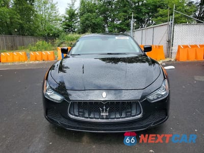 Piąte zdjęcie samochodu w środku: 2014 MASERATI GHIBLI S VIN:ZAM57RTA0E1126740 - miniatura