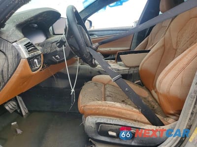 Zdjęcie 7 z 12 samochodu: 2022 BMW 530E VIN:WBA13AG01NCJ60527 - miniatura