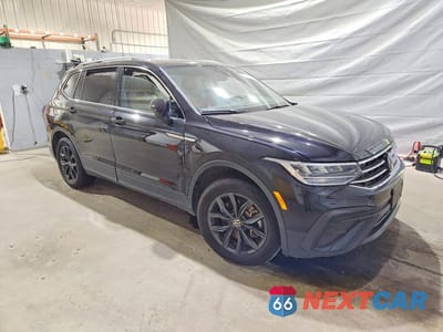 Czwarte zdjęcie samochodu z boku: 2024 VOLKSWAGEN TIGUAN SE VIN:3VVMB7AX3RM175709 - miniatura