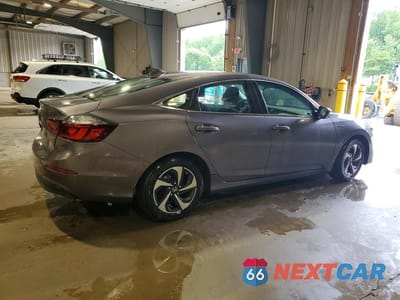 Trzecie zdjęcie samochodu z tyłu: 2022 HONDA INSIGHT EX VIN:19XZE4F54NE016266 - miniatura