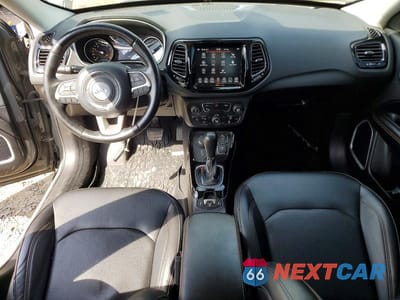 Zdjęcie 8 z 13 samochodu: 2020 JEEP COMPASS LIMITED VIN:3C4NJDCB4LT128207 - miniatura
