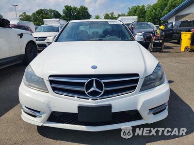 Piąte zdjęcie samochodu w środku: 2014 MERCEDES-BENZ C 300 4MATIC VIN:WDDGF8AB5EA932245 - miniatura