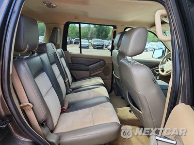 Zdjęcie 11 z 13 samochodu: 2007 FORD EXPLORER EDDIE BAUER VIN:1FMEU74E27UB13956 - miniatura