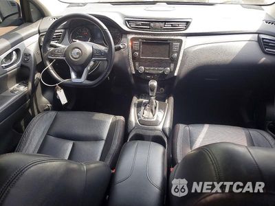 Zdjęcie 8 z 12 samochodu: 2020 NISSAN ROGUE SPORT SL VIN:JN1BJ1CW4LW366155 - miniatura