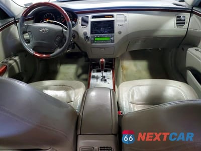 Zdjęcie 8 z 12 samochodu: 2007 HYUNDAI AZERA SE VIN:KMHFC46F87A210253 - miniatura