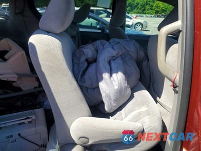 Zdjęcie 11 z 13 samochodu: 2017 TOYOTA SIENNA LE VIN:5TDKZ3DC3HS772408 - miniatura