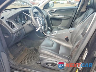 Zdjęcie 7 z 13 samochodu: 2016 VOLVO XC60 T6 PREMIER VIN:YV449MRK6G2903154 - miniatura