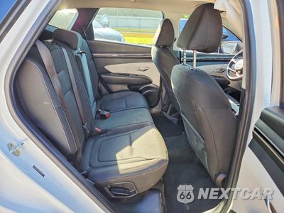 Zdjęcie 10 z 12 samochodu: 2022 HYUNDAI TUCSON SEL VIN:5NMJB3AE5NH028989 - miniatura