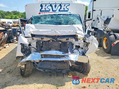 Piąte zdjęcie samochodu w środku: 2018 FORD ECONOLINE E350 SUPER DUTY CUTAWAY VAN VIN:1FDWE3F61JDC38311 - miniatura