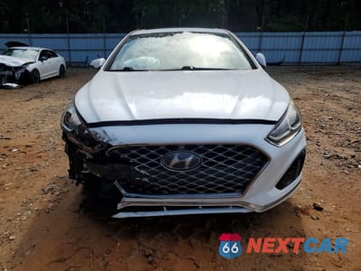 Piąte zdjęcie samochodu w środku: 2019 HYUNDAI SONATA SPORT VIN:5NPE34AF0KH774536 - miniatura